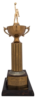 1952-1955 Robert Geasey Trophy Presented To College Player of the Year Tom Gola